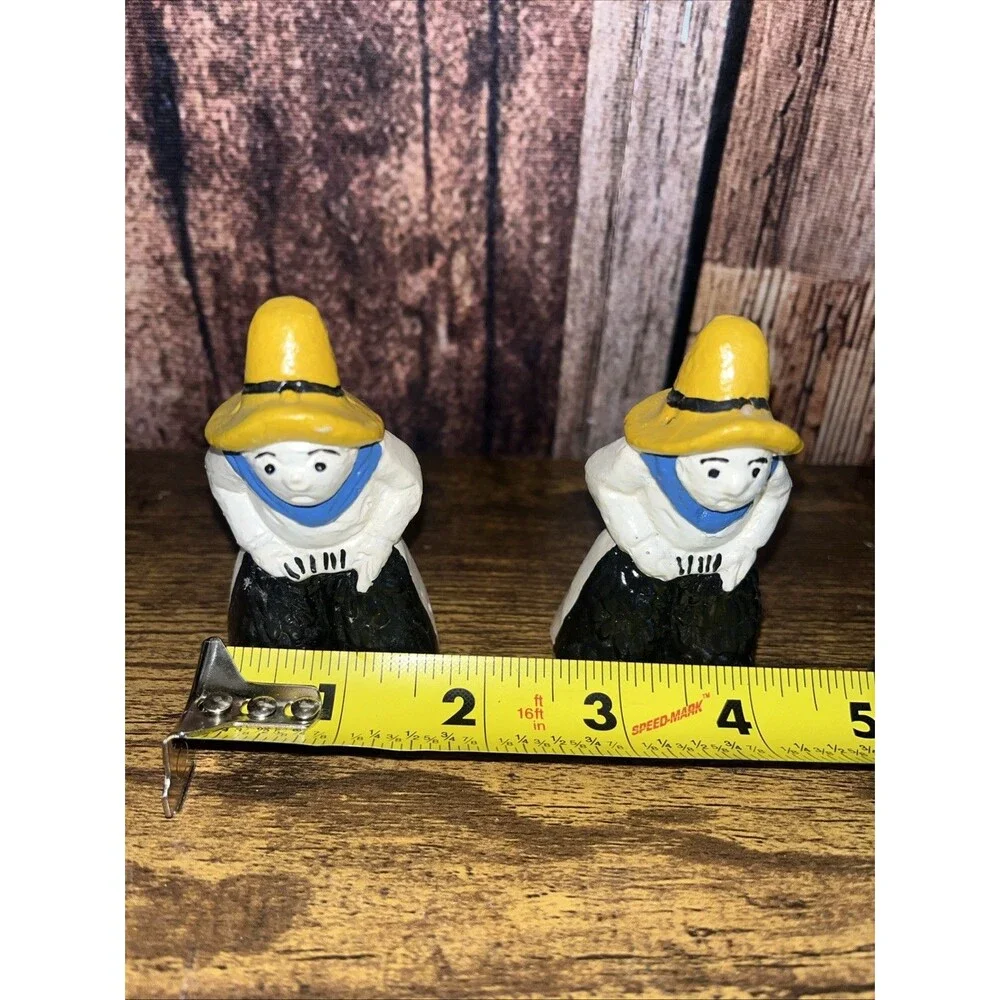 Vintage Hand Painted Ceramic Cowboy Salt and Pepper Shakers